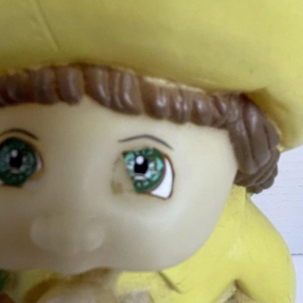 Vintage 1985 Cabbage Patch Kids Coin Bank Yellow Rain Slicker W Duck Spring
